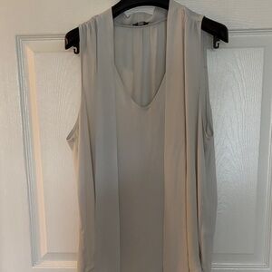 Emma & Olivia Elegant Sleeveless Gray blouse